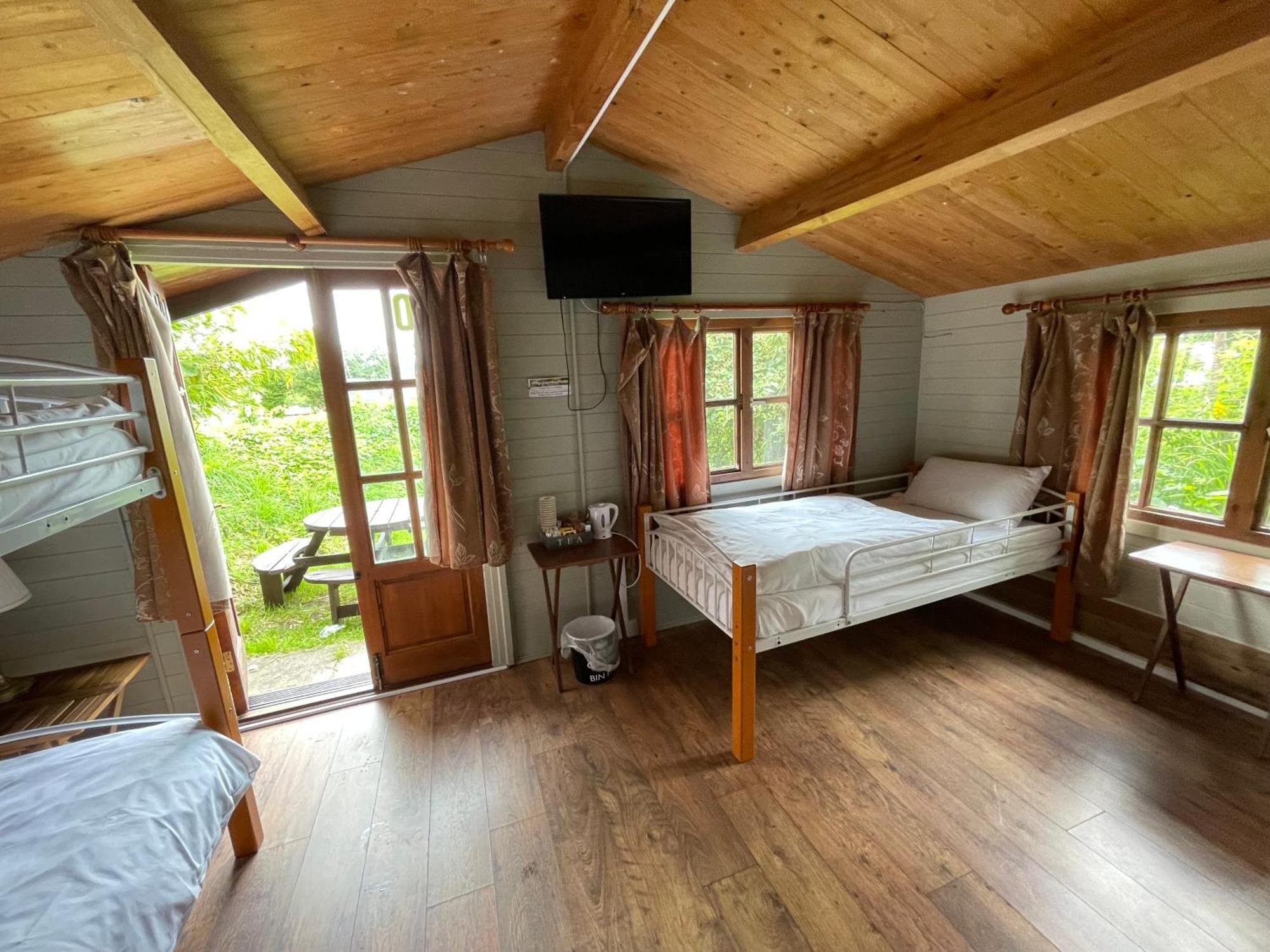 Bridge Farm Guesthouse Rooms Dundry Экстерьер фото